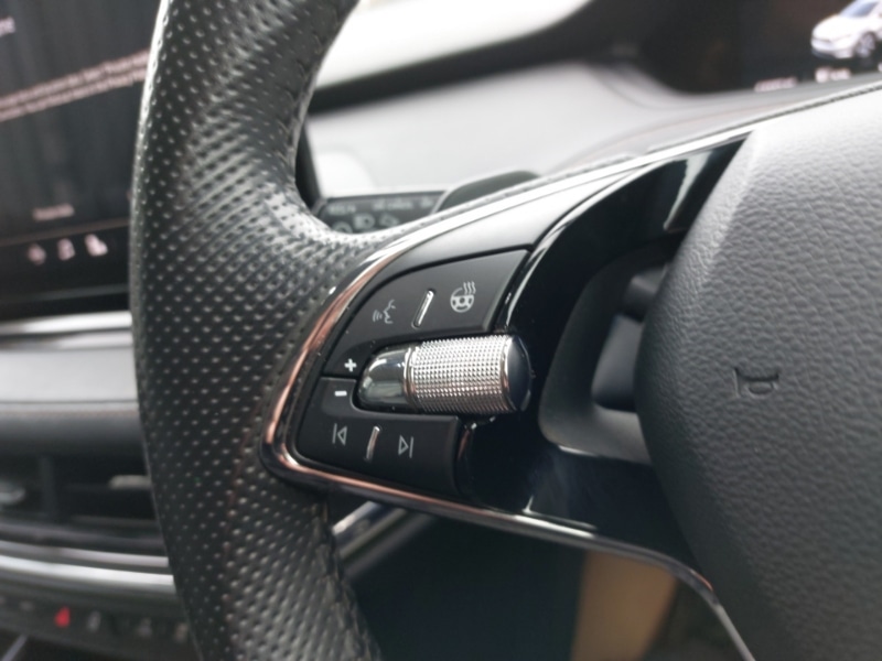 Used Skoda Enyaq 2021 for sale - 77652088: Photo 15