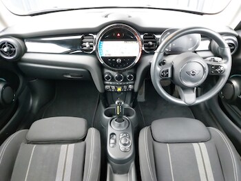 Used MINI Hatch 2021 for sale - 78546807: Photo