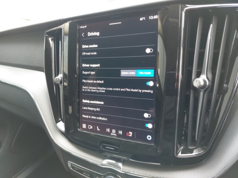 Used Volvo XC60 2023 for sale - 77024793: Photo 17