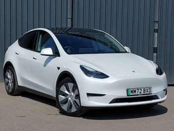 2022 - RWD 5dr Auto