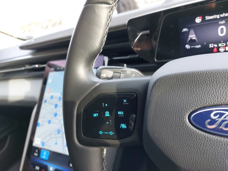 Used Ford Explorer 2025 for sale - 77428626: Photo 15