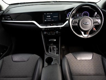 Used Kia Niro 2020 for sale - 79440159: Photo