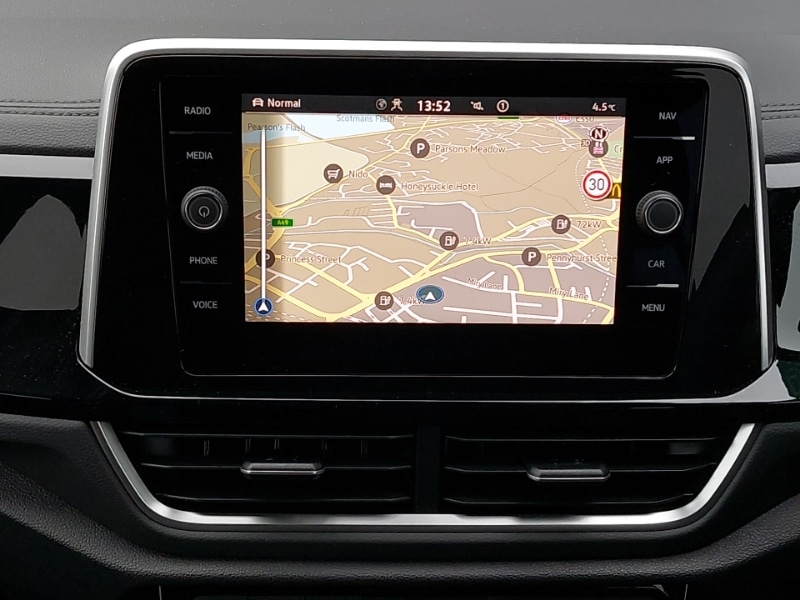 Used Volkswagen T-Roc 2025 for sale - 77251968: Photo 10