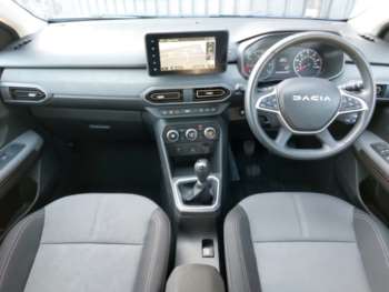 Used Dacia Sandero Stepway 2023 for sale - 74610090: Photo