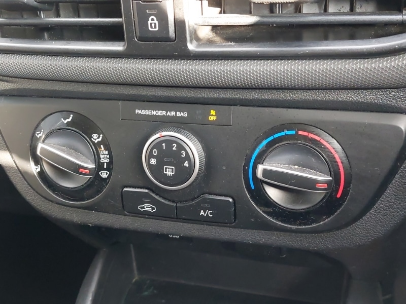 Used Hyundai i10 2023 for sale - 77448933: Photo 17