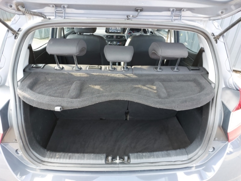 Used Hyundai i10 2023 for sale - 77448933: Photo 8