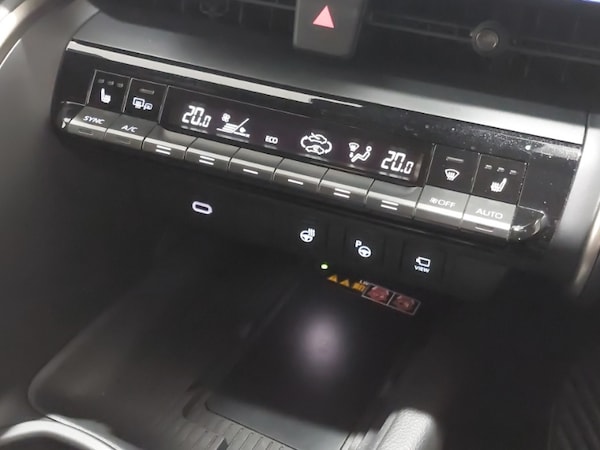 Used Toyota C-HR 2024 for sale - 75345554: Photo 14