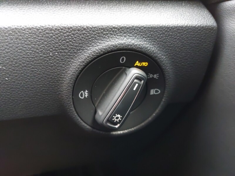 Used Volkswagen T-Roc 2023 for sale - 77366730: Photo 13