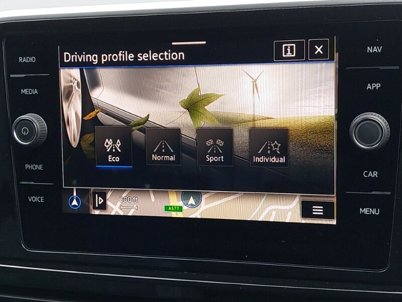 Used Volkswagen T-Roc 2023 for sale - 77366730: Photo 17