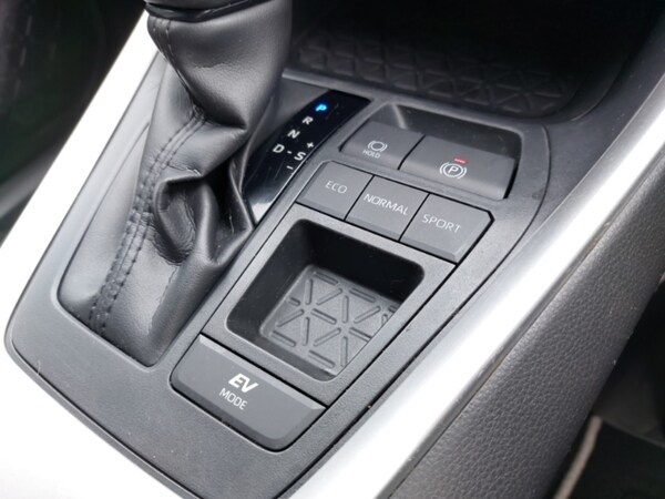 Used Toyota RAV4 2020 for sale - 76052367: Photo 12