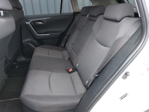 Used Toyota RAV4 2020 for sale - 76052367: Photo 6