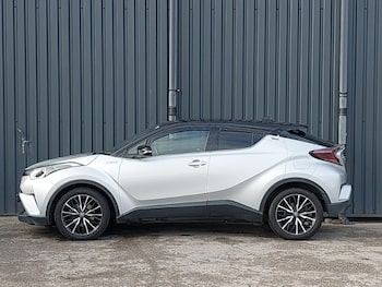 Used Toyota C-HR 2019 for sale - 77304095: Photo