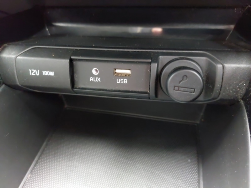 Used Kia Stonic 2020 for sale - 77907995: Photo 19