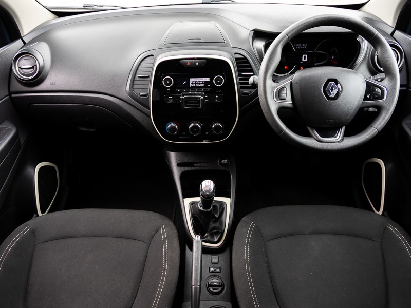 Used Renault Captur 2018 for sale - 78099393: Photo 2