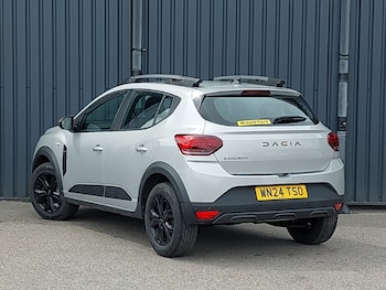 Used Dacia Sandero Stepway 2024 for sale - 79074390: Photo