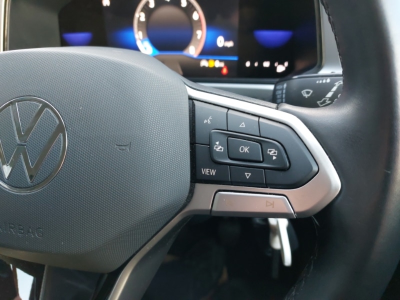 Used Volkswagen T-Roc 2022 for sale - 77837800: Photo 12