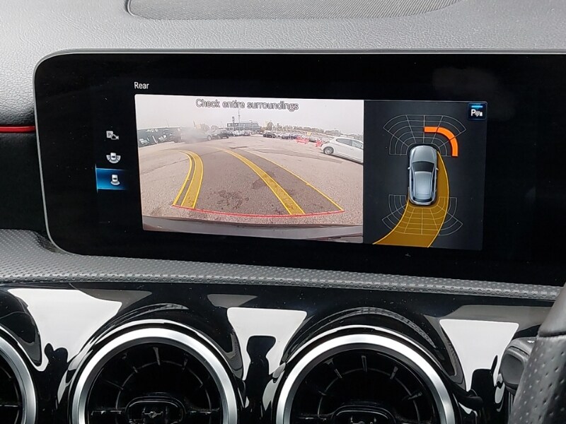 Used Mercedes-Benz A-Class 2019 for sale - 76543860: Photo 11