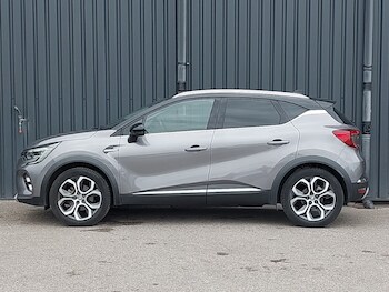 Used Renault Captur 2023 for sale - 78440677: Photo