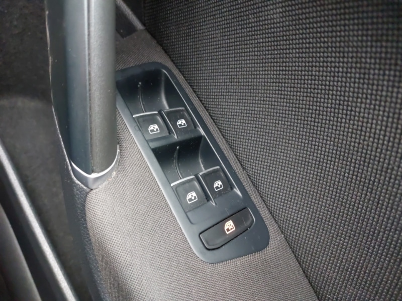 Used Volkswagen Golf 2019 for sale - 78125630: Photo 12