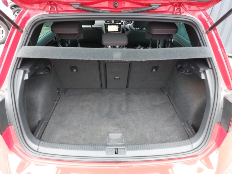 Used Volkswagen Golf 2019 for sale - 78125630: Photo 8