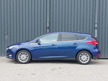 Used Ford Focus 2017 for sale - 79364104: Photo