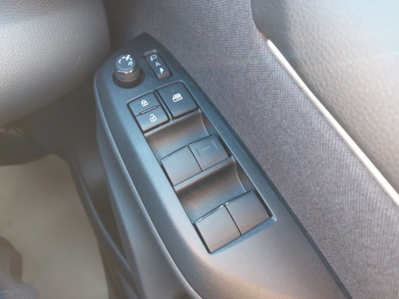 Used Mazda Mazda2 HYBRID 2024 for sale - 76846810: Photo 12