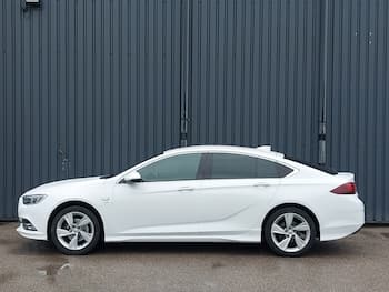 Used Vauxhall Insignia 2018 for sale - 79638641: Photo