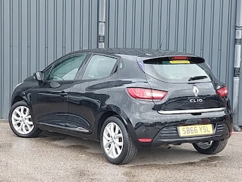 Used Renault Clio 2016 for sale - 75963958: Photo