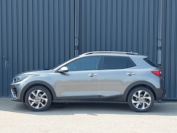 Used Kia Stonic 2024 for sale - 78987840: Photo