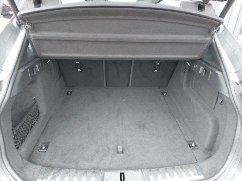 Used Jaguar F-Pace 2021 for sale - 77689803: Photo 8