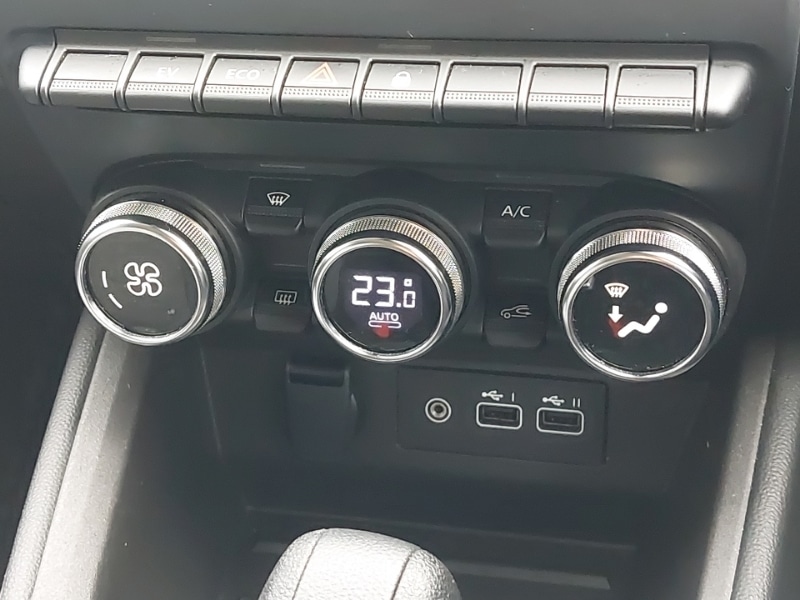 Used Renault Clio 2024 for sale - 77689807: Photo 18