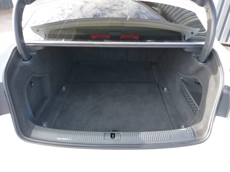 Used Audi A4 2020 for sale - 76384132: Photo 8