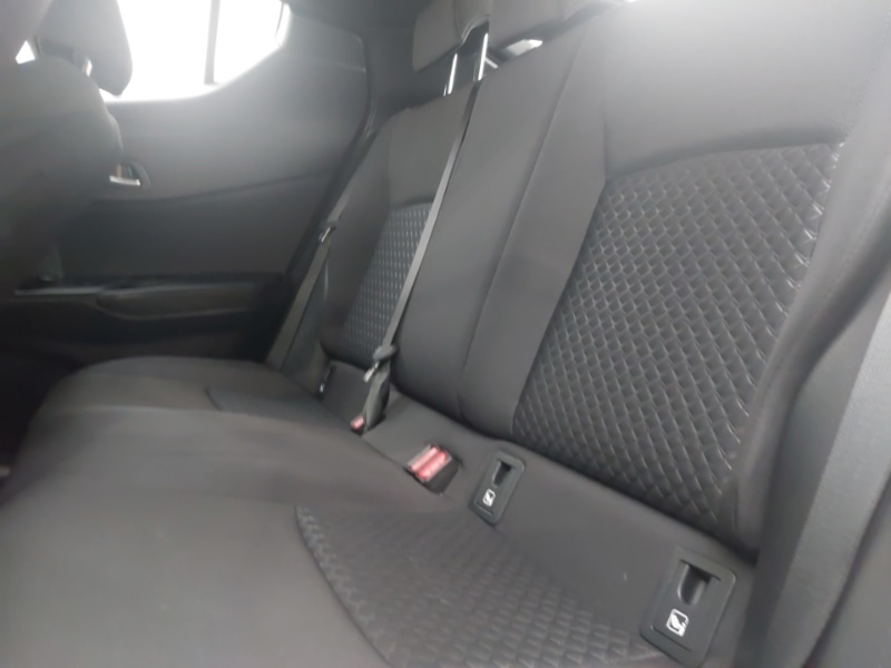 Used Toyota C-HR 2022 for sale - 77073666: Photo 6