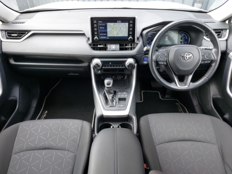 Used Toyota RAV4 2020 for sale - 76343717: Photo 2