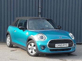 MINI Convertible feature image