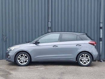 Used Hyundai i20 2020 for sale - 76540487: Photo