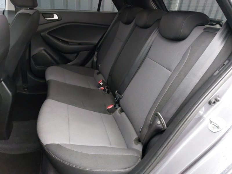 Used Hyundai i20 2020 for sale - 76540487: Photo 6