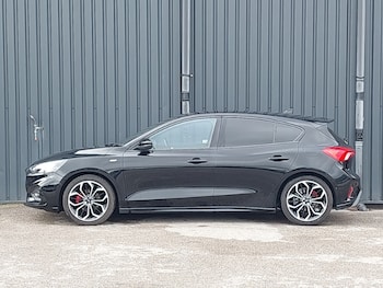 Used Ford Focus 2019 for sale - 77816060: Photo