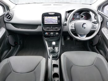 Used Renault Clio 2018 for sale - 78259473: Photo