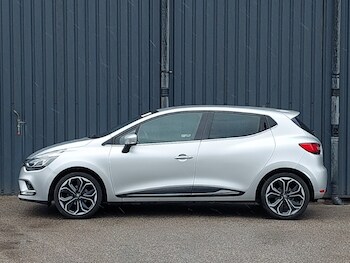 Used Renault Clio 2018 for sale - 78259473: Photo