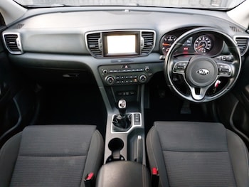 Used Kia Sportage 2017 for sale - 76387937: Photo