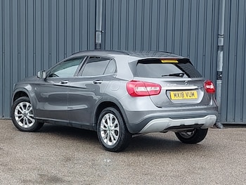 Used Mercedes-Benz GLA 2018 for sale - 78848656: Photo