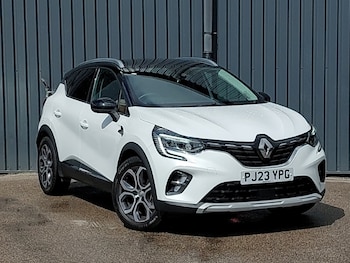 Used Renault Captur 2023 for sale - 78567579: Photo