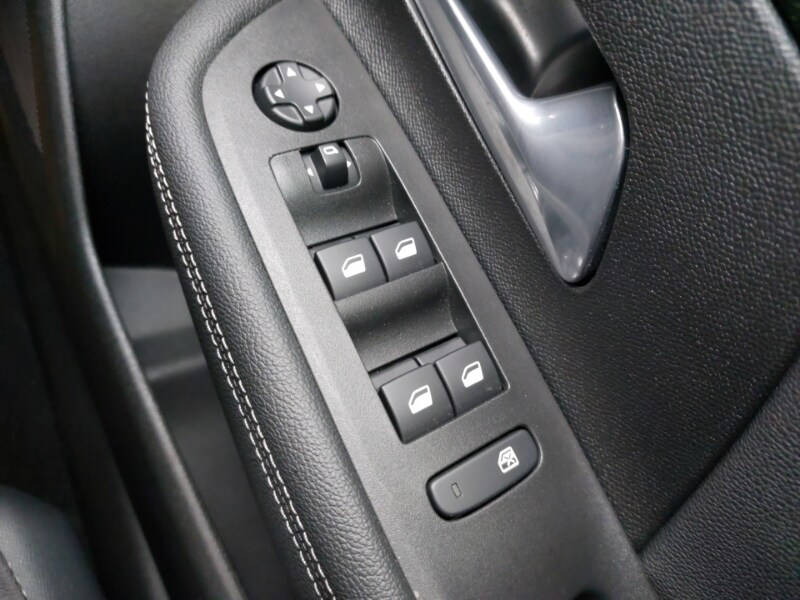 Used Vauxhall Mokka 2023 for sale - 77544178: Photo 12