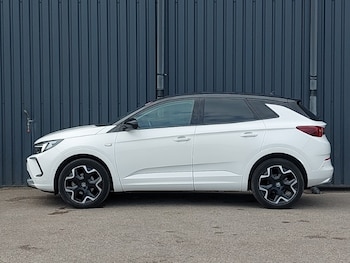 Used Vauxhall Grandland 2023 for sale - 78440647: Photo