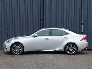 Used Lexus IS 2019 for sale - 77509173: Photo