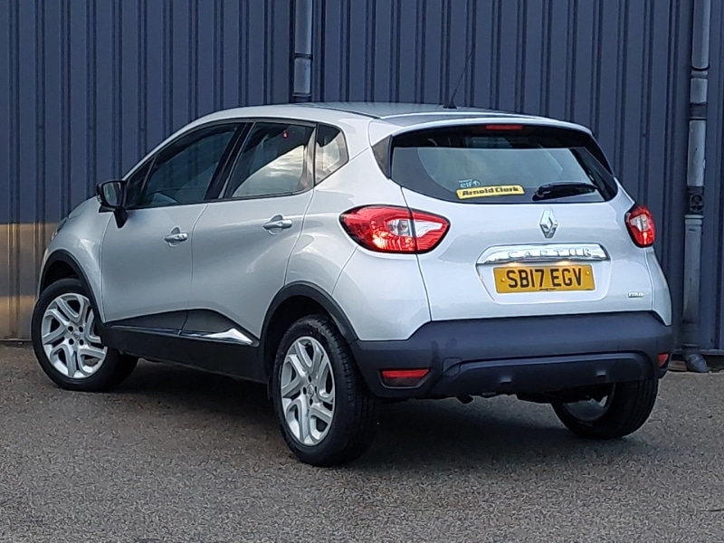 Used Renault Captur 2017 for sale - 77154939: Photo 3