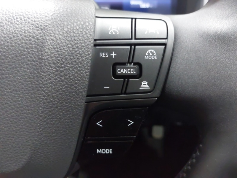 Used Toyota C-HR 2024 for sale - 77035005: Photo 17