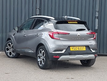 Used Renault Captur 2023 for sale - 78511485: Photo