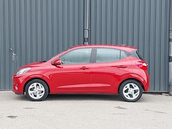 Used Hyundai i10 2023 for sale - 79550006: Photo